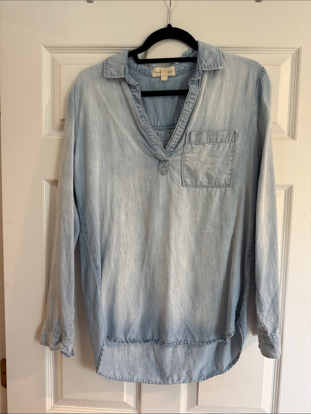 cloth & stone Light Wash Denim-Style V-Neck Pullover Tunic